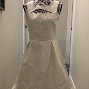 ❤️Beautiful sleeveless dress.